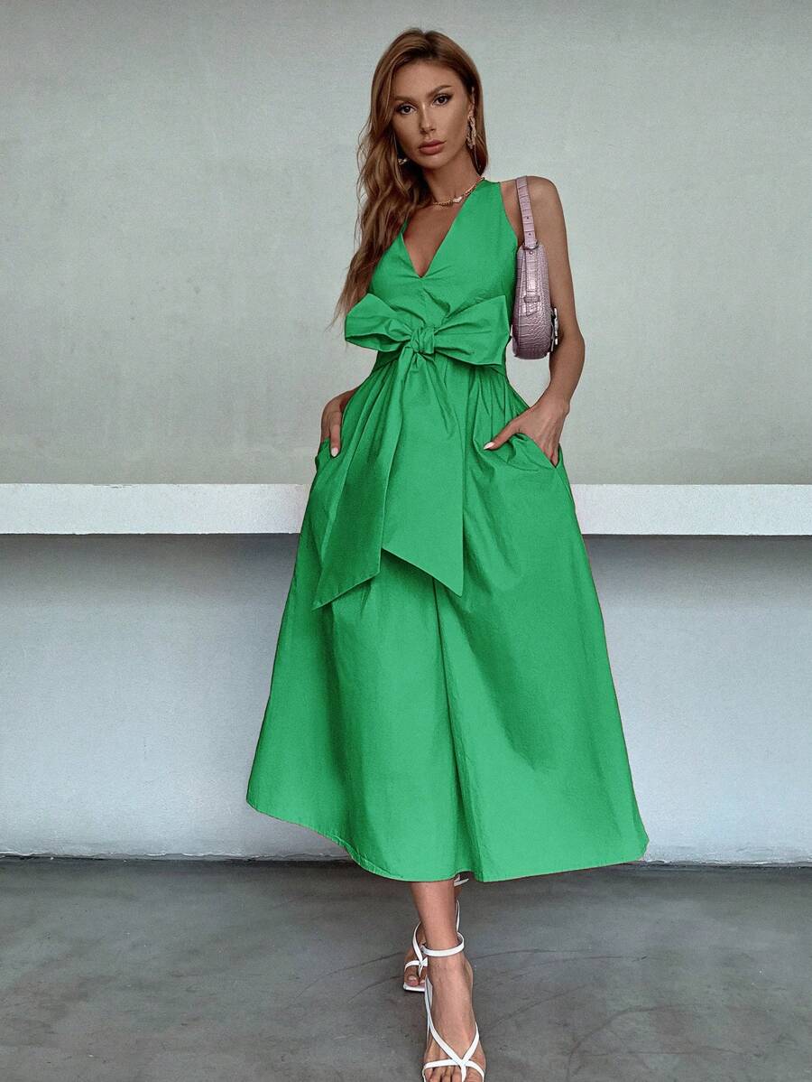 SHEIN LUNE 素色前蝴蝶結斜口袋連衣裙 - 綠色 - 查看 1