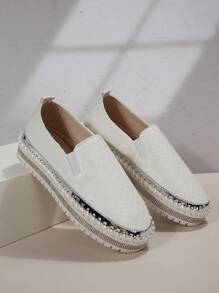 Outdoor Leisure Comfortable Seamed Shoes - White - View 3