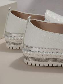 Outdoor Leisure Comfortable Seamed Shoes - White - View 6