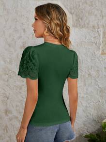 SHEIN LUNE Áo thun nữ Sò điệp Tranh thêu màu trơn Giải trí - Màu xanh lá cây đậm - Xem 3