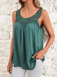 EMERY ROSE 拼接水溶蕾絲背心上衣 - 綠色 - 查看 1