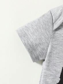 SHEIN 男嬰熊貓印花連體衣和條紋圖案短褲和帽套裝