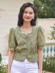 DAZY 花卉蕾絲泡泡袖前紐扣襯衫 - 綠色 - 查看 12