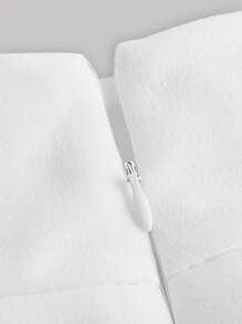 SHEIN MOD 素色前紐扣背心上衣和層疊下擺半身裙 - 白色 - 查看 4