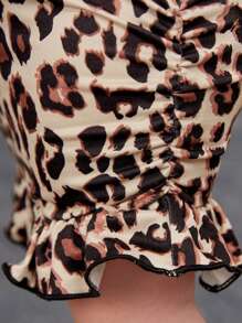 SHEIN 女嬰素色T恤&豹紋印花荷葉邊吊帶連衣裙 - 彩色 - 查看 6