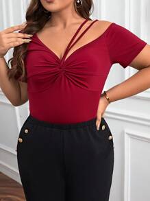 SHEIN Privé 大碼前扭結不對稱領T恤 - 酒紅色 - 查看 3