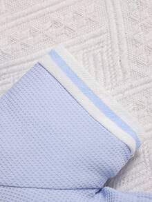 SHEIN 嬰兒條紋飾邊褶皺連身褲和帽套裝