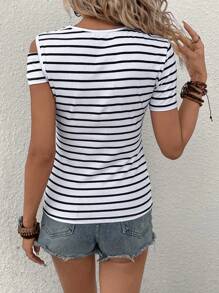 SHEIN Clasi 條紋印花不對稱領T恤 - 黑與白 - 查看 2