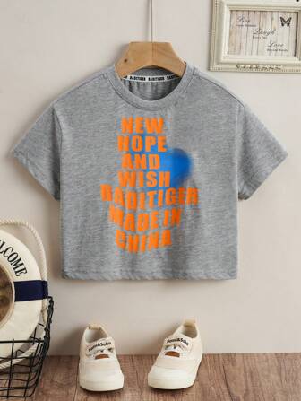 小男童標語圖案T恤