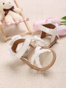 女嬰編織細節魔術貼蝴蝶結裝飾踝帶平底涼鞋適用於戶外 - 白色 - 查看 3
