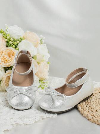 女孩蝴蝶結裝飾金屬亮絲踝帶平底鞋適用於戶外