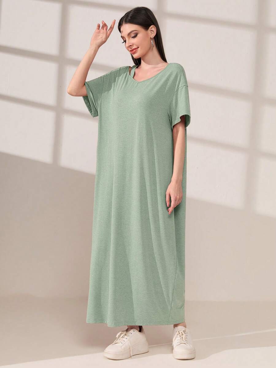 Mulvari Vestido estilo camiseta de hombros caídos unicolor