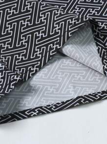 Manfinity Homme 男士滿版印花前排扣襯衫 - 黑色 - 查看 4