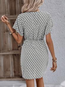 SHEIN LUNE 滿版印花蝙蝠袖圍裹側打結連衣裙 - 彩色 - 查看 2