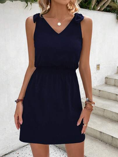 SHEIN LUNE Solid Knot Shoulder Dress