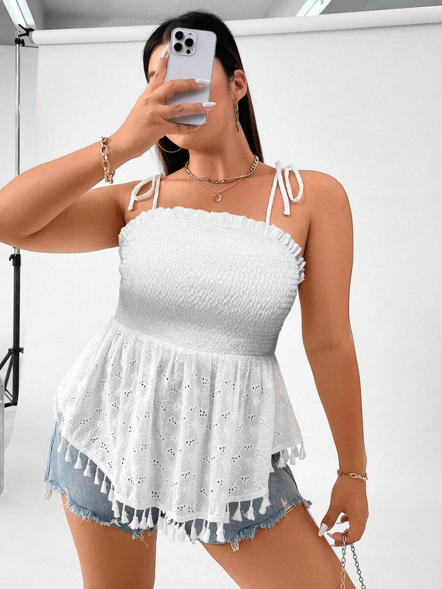 Celure 大碼流蘇邊肩上打結荷葉擺吊帶上衣 - 白色 - 查看 1