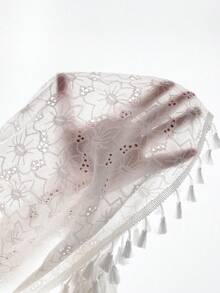 Celure 大碼流蘇邊肩上打結荷葉擺吊帶上衣 - 白色 - 查看 4