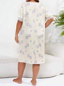 Đầm mặc nhà Kích Thước Lớn Tương phản ren Hoa In ngẫu nhiên - Màu be - Xem 2