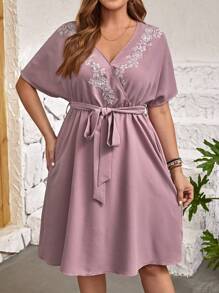 EMERY ROSE 大碼印花蝙蝠袖繫腰帶連衣裙 - 淡紫色 - 查看 4