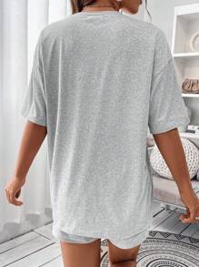 SHEIN LUNE 字母圖案落肩T恤和短褲 - 淺灰色 - 查看 2
