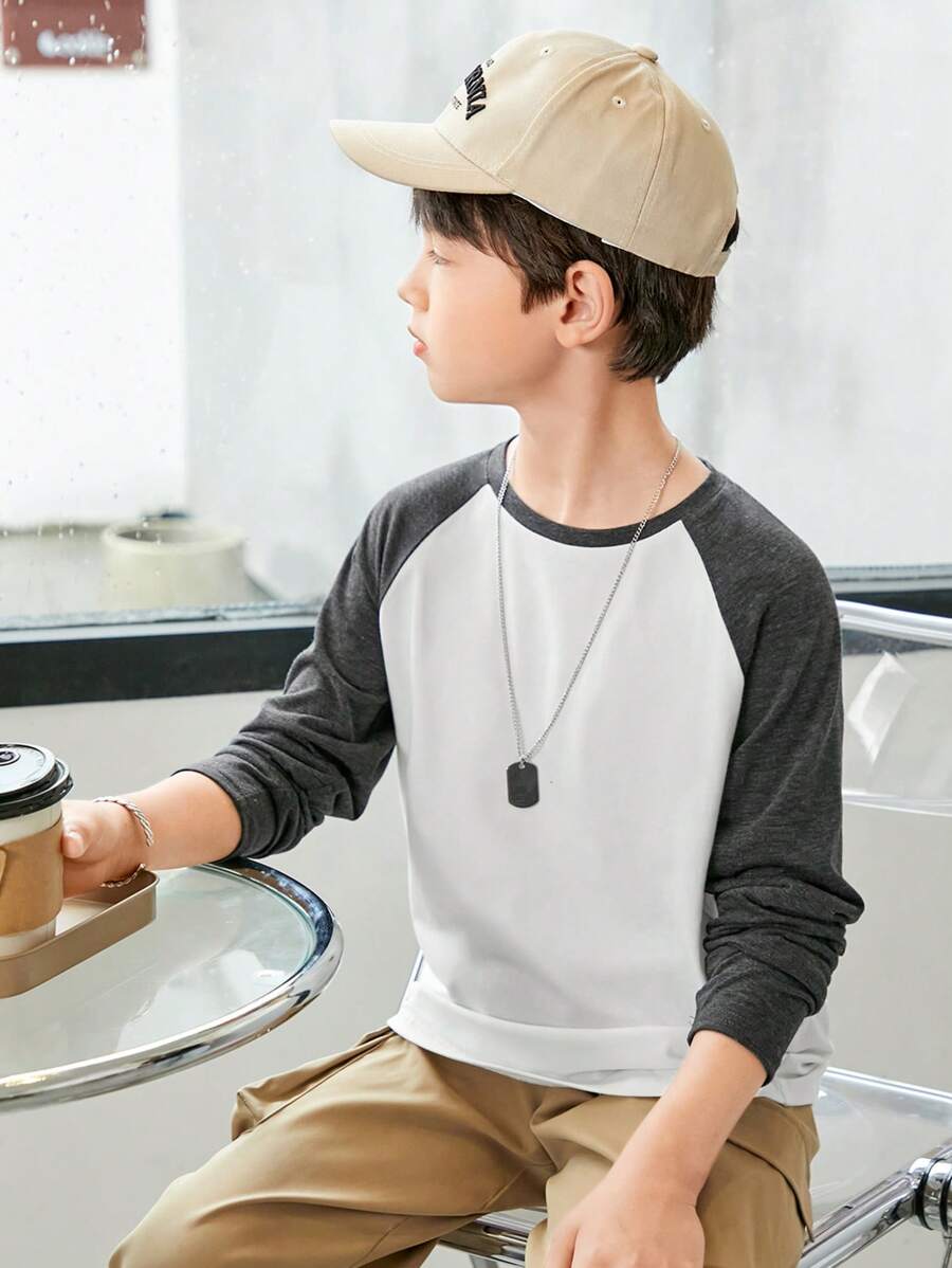 SHEIN Little Byeori Tween Boy Casual Gray Raglan Long Sleeve Knitted T-Shirt, Autumn/Winter Basic Tee