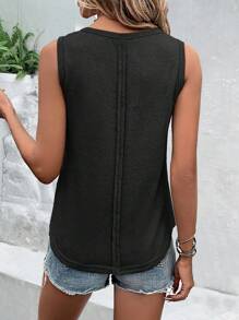 SHEIN LUNE 素色V領背心上衣 - 黑色 - 查看 2