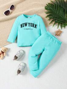 Baby Girl Letter Graphic Tee & Trousers - Mint Green - View 1