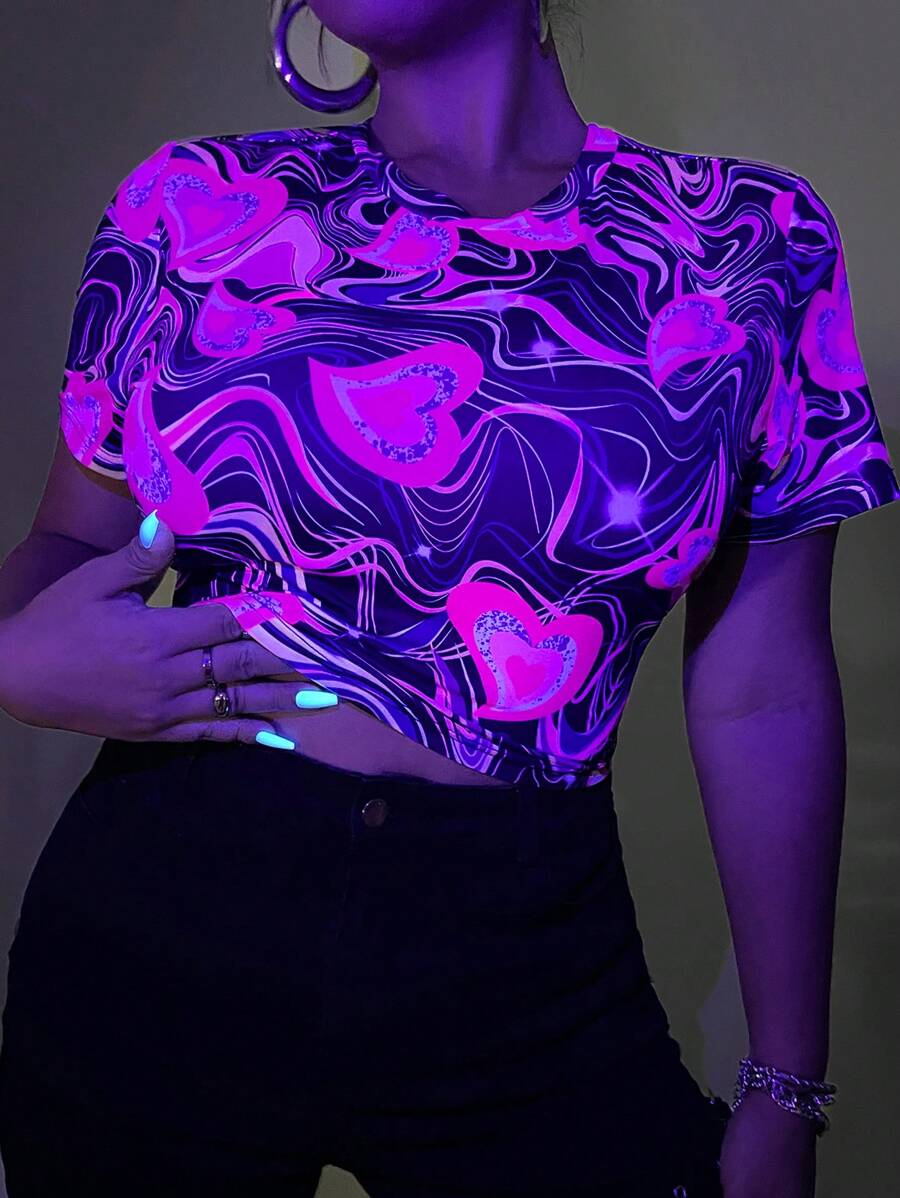 SHEIN ICON 大碼愛心圖案短款T恤 - 彩色 - 查看 1