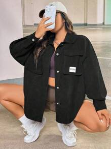 SHEIN EZwear 大碼字母貼布翻蓋口袋落肩袖燈芯絨大衣 - 黑色 - 查看 2