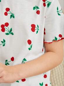 SHEIN 女大童櫻桃圖案木耳邊T恤和短褲睡衣套裝