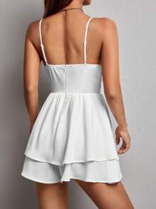 SHEIN PETITE 垂領雙層下擺吊帶連體短褲 - 白色 - 查看 2