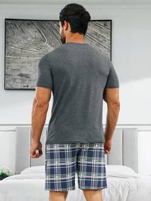 男士汽車和字母圖案睡衣T恤和格紋印花短褲睡衣套裝 - 彩色 - 查看 2