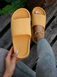 女士極簡單帶前衛黃色拖鞋 - 黃色 - 查看 1