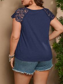 SHEIN LUNE Áo thun Plus size Tương phản ren màu trơn Giải trí - Màu xanh hải quân - Xem 2