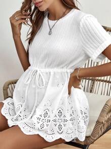 SHEIN 孕婦網眼刺繡貝殼邊腰部抽繩荷葉邊下擺T恤 - 白色 - 查看 6