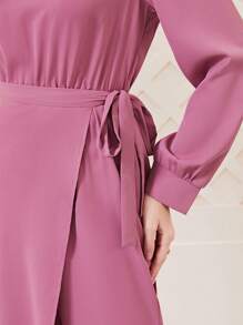 Modelyn 小高領燈籠袖連身褲和圍裹側打結圍裙 - 粉色 - 查看 6