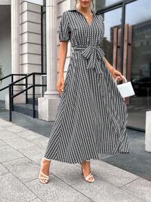 SHEIN Privé 滿版印花泡泡袖繫腰帶連衣裙 - 黑與白 - 查看 6