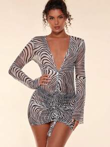 SHEIN BAE Vestido ajustado de rayas de cebra con cordón delantero sin bragas - Blanco y Negro - Ver 3