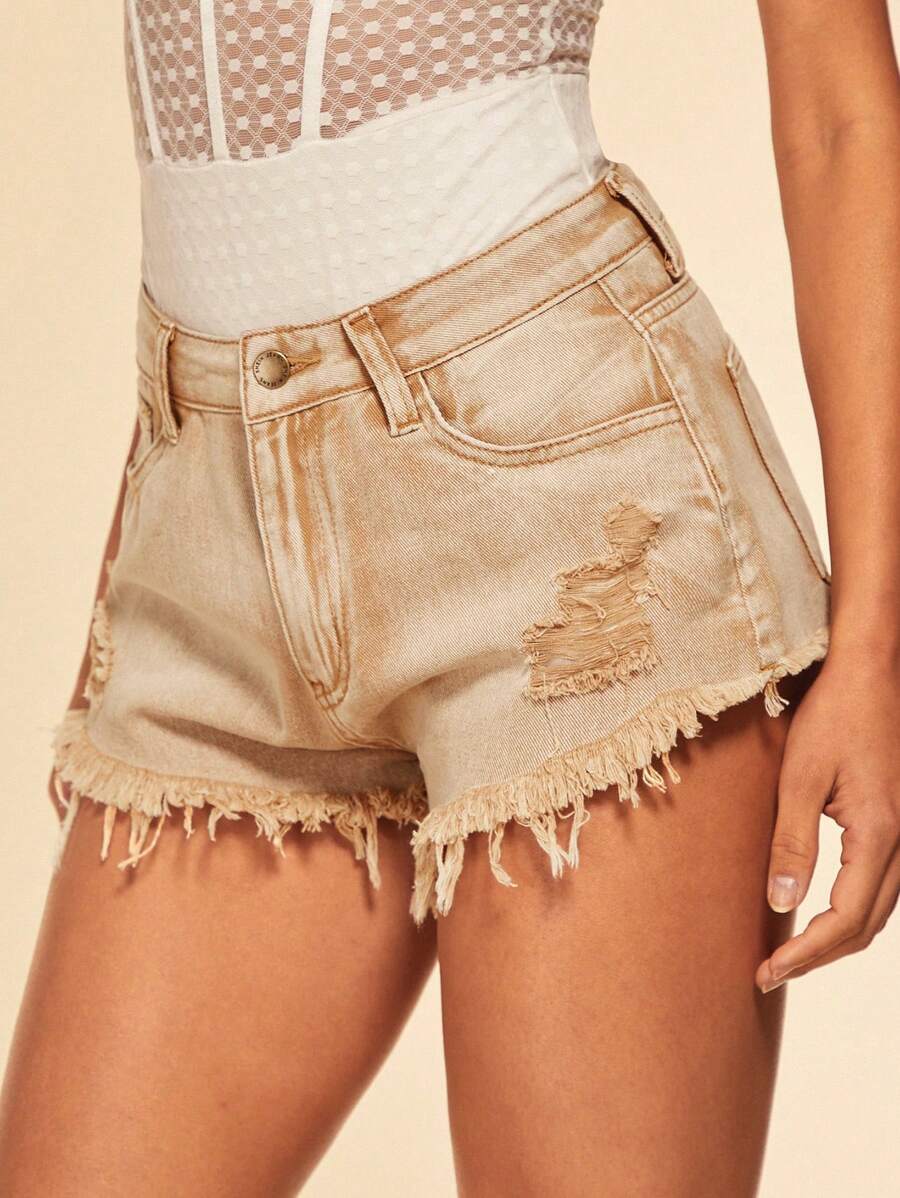 SHEIN BAE 破洞毛邊牛仔短褲 - 卡其色 - 查看 1