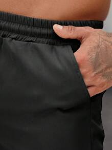 Manfinity Homme Men Flap Pocket Drawstring Waist Shorts - Black - View 4