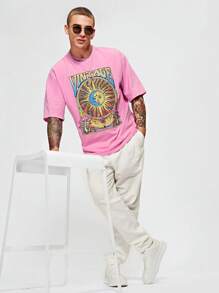 Manfinity RebelGame Men Casual Sun & Letter Graphic Crew Neck Tee