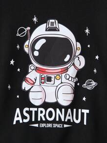 SHEIN 男童2入組夏季套裝,太空人印花t恤和短褲套裝