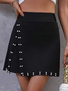 SHEIN Clasi Quần đùi nữ Bất đối xứng Ngọc trai màu trơn Giải trí - màu đen - Xem 1