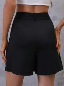 SHEIN Clasi Quần đùi nữ Bất đối xứng Ngọc trai màu trơn Giải trí - màu đen - Xem 2