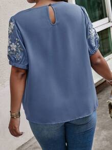Calvaya Plus Floral Embroidery Keyhole Neckline Puff Sleeve Blouse