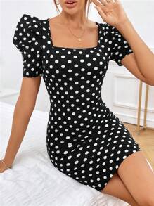 SHEIN Privé 波點圖案方領泡泡袖緊身洋裝 - 黑與白 - 查看 2