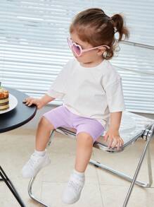 SHEIN 寶寶女孩口號圖案垂肩t恤和短褲套裝 - 紫丁香色 - 查看 6