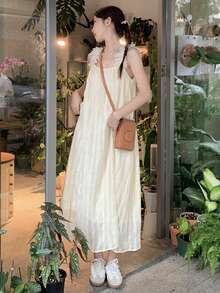 素色貼花細節洋裝 - 杏色 - 查看 4