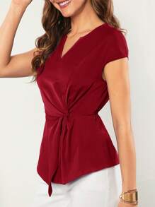 SHEIN LUNE Solid Twist Front Asymmetrical Hem Blouse