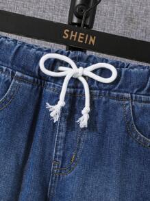 SHEIN Bé Trai Quần Shorts Denim Dây kéo Túi màu trơn - Rửa trung bình - Xem 5
